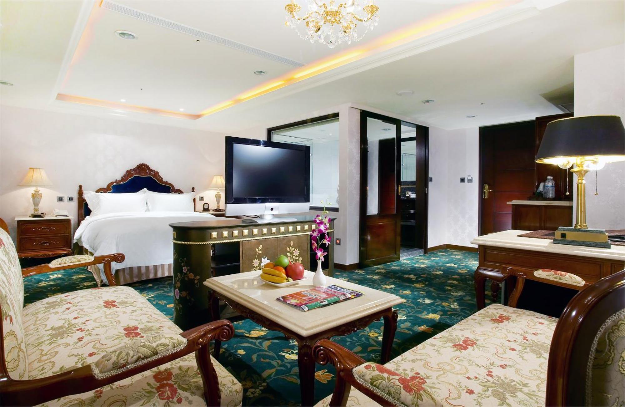 Royal Seasons Hotel Taipei ‧ Nanjing W. Eksteriør billede