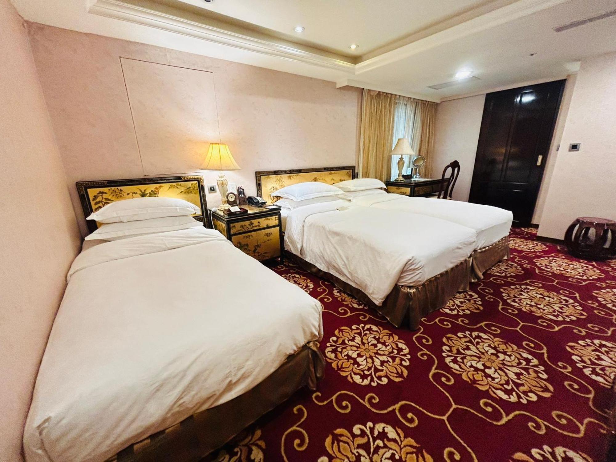 Royal Seasons Hotel Taipei ‧ Nanjing W. Eksteriør billede