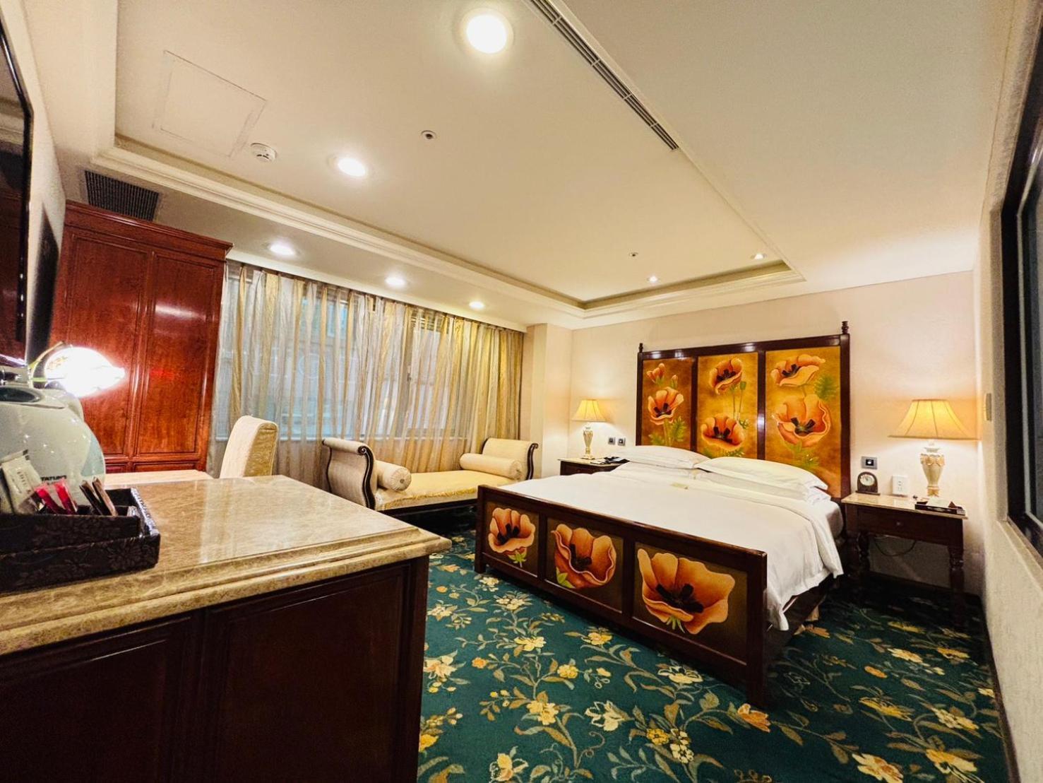 Royal Seasons Hotel Taipei ‧ Nanjing W. Eksteriør billede